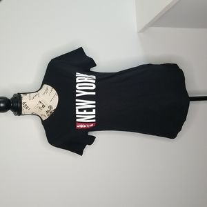 Levi's New York Black T-Shirt Size Small